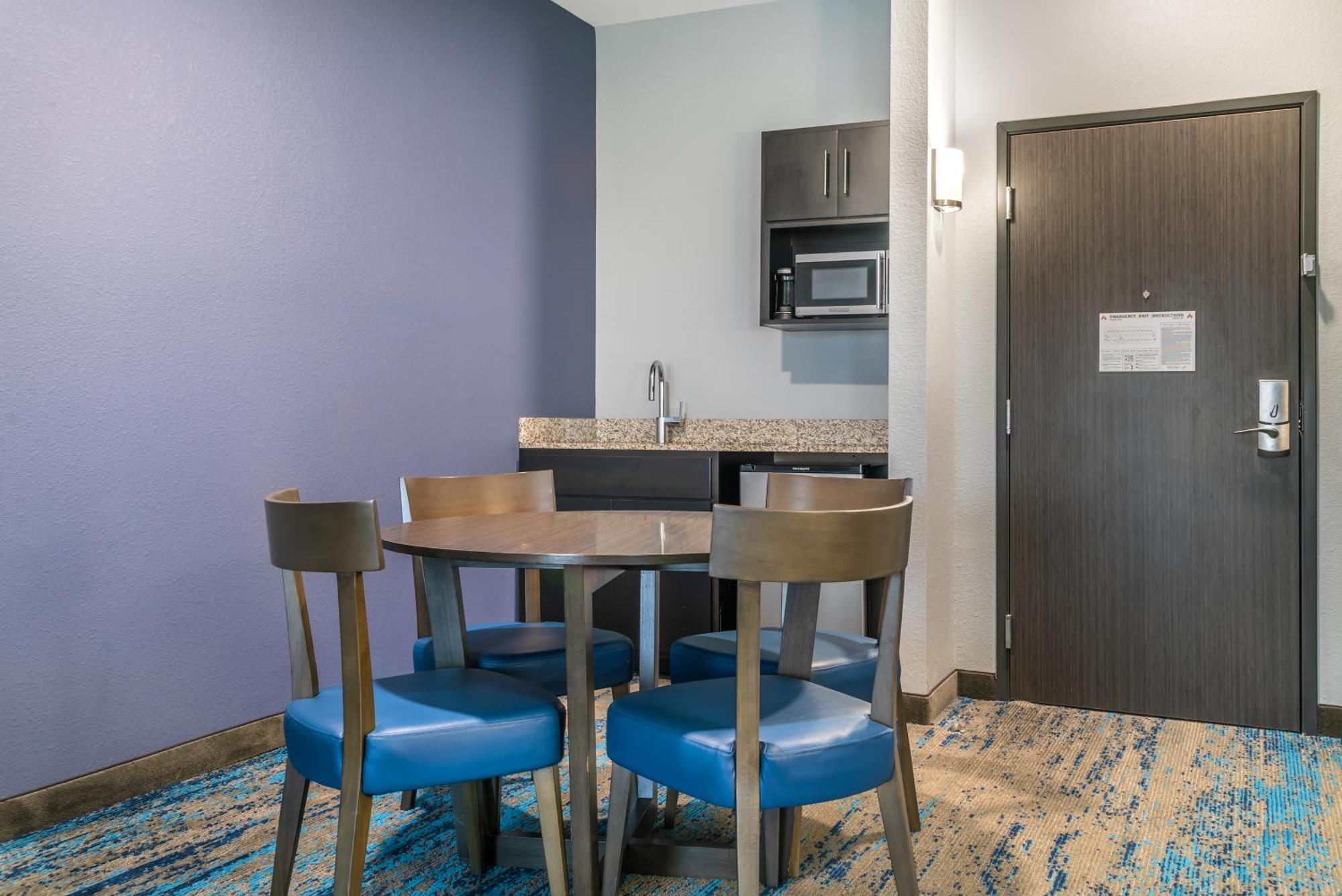 Comfort Inn & Suites Adrian Extérieur photo