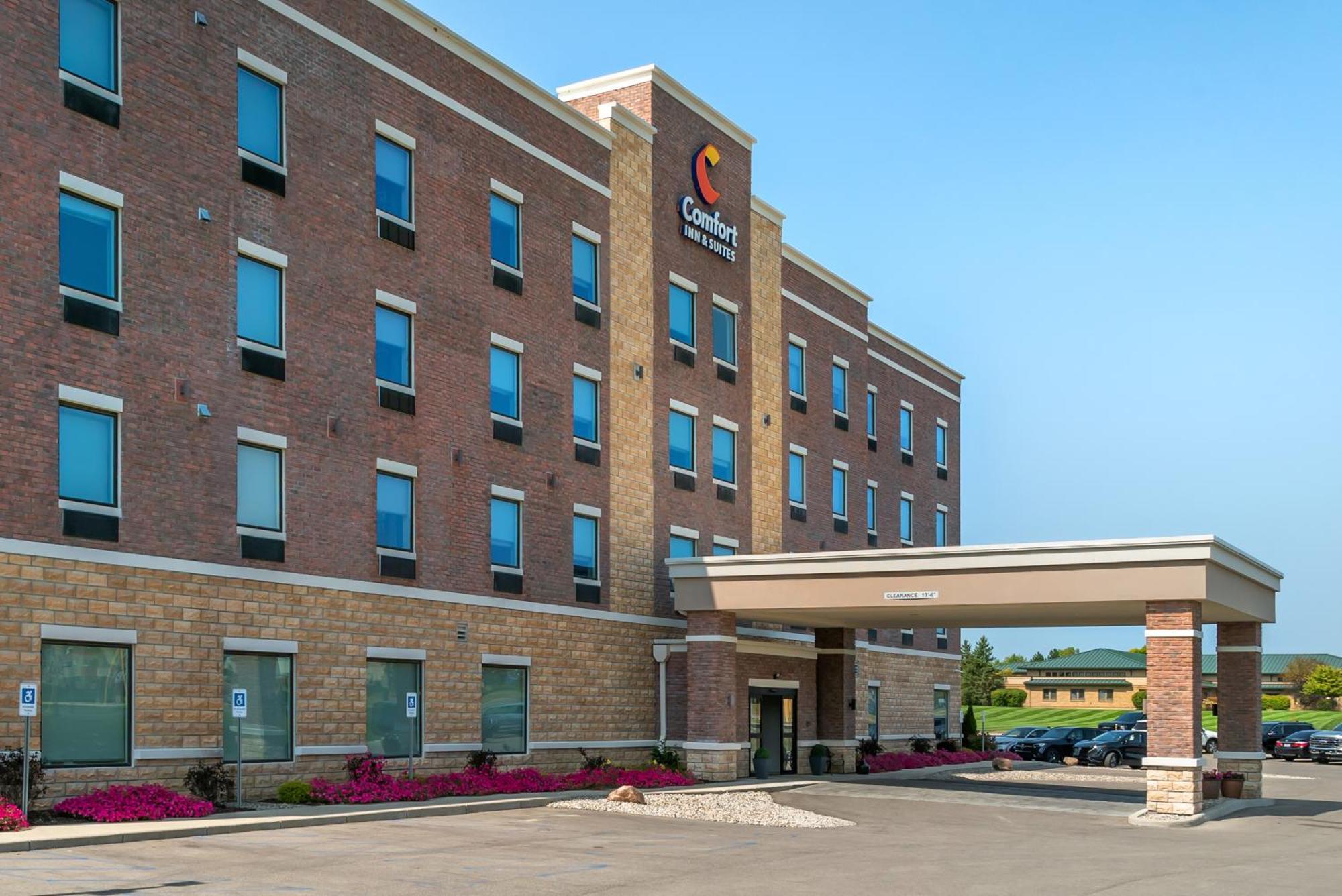 Comfort Inn & Suites Adrian Extérieur photo