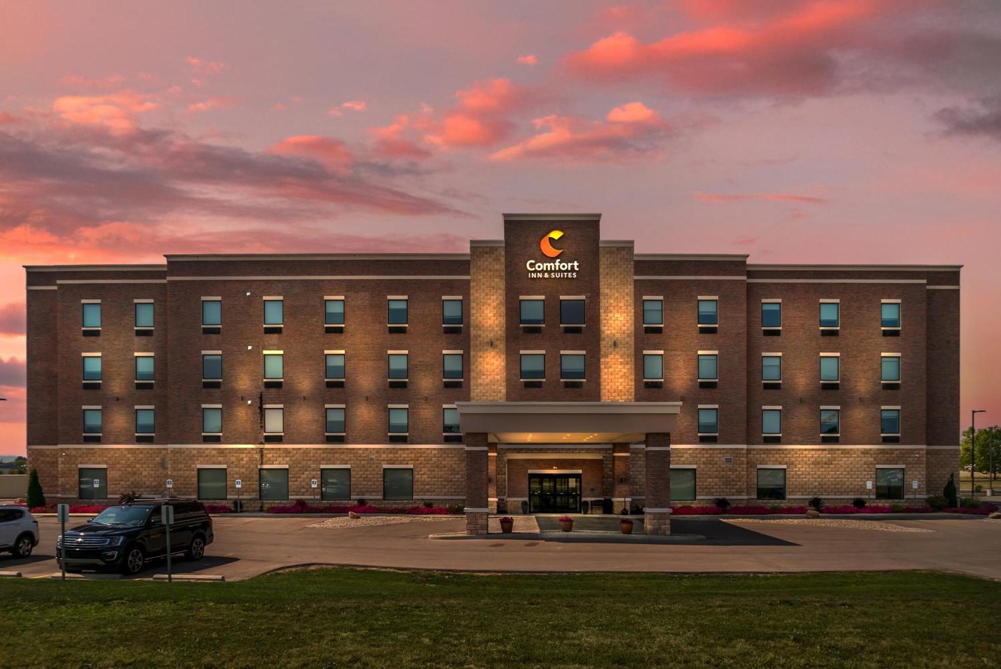 Comfort Inn & Suites Adrian Extérieur photo